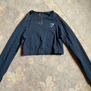 Gymshark cropped long sleeve top in size M